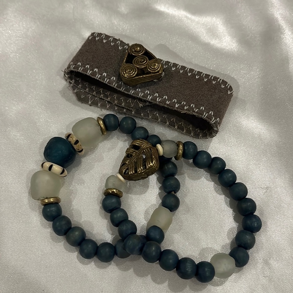 Set of 3 bracelets